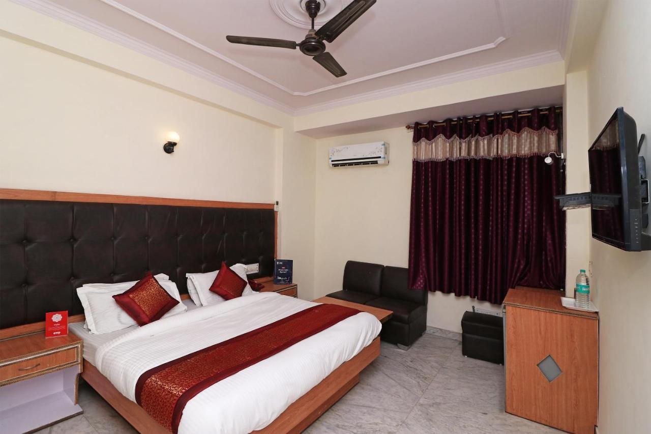 Oyo Hotel Silver Shine Near Gurudwara Shri Bangla Sahib Νέο Δελχί Εξωτερικό φωτογραφία